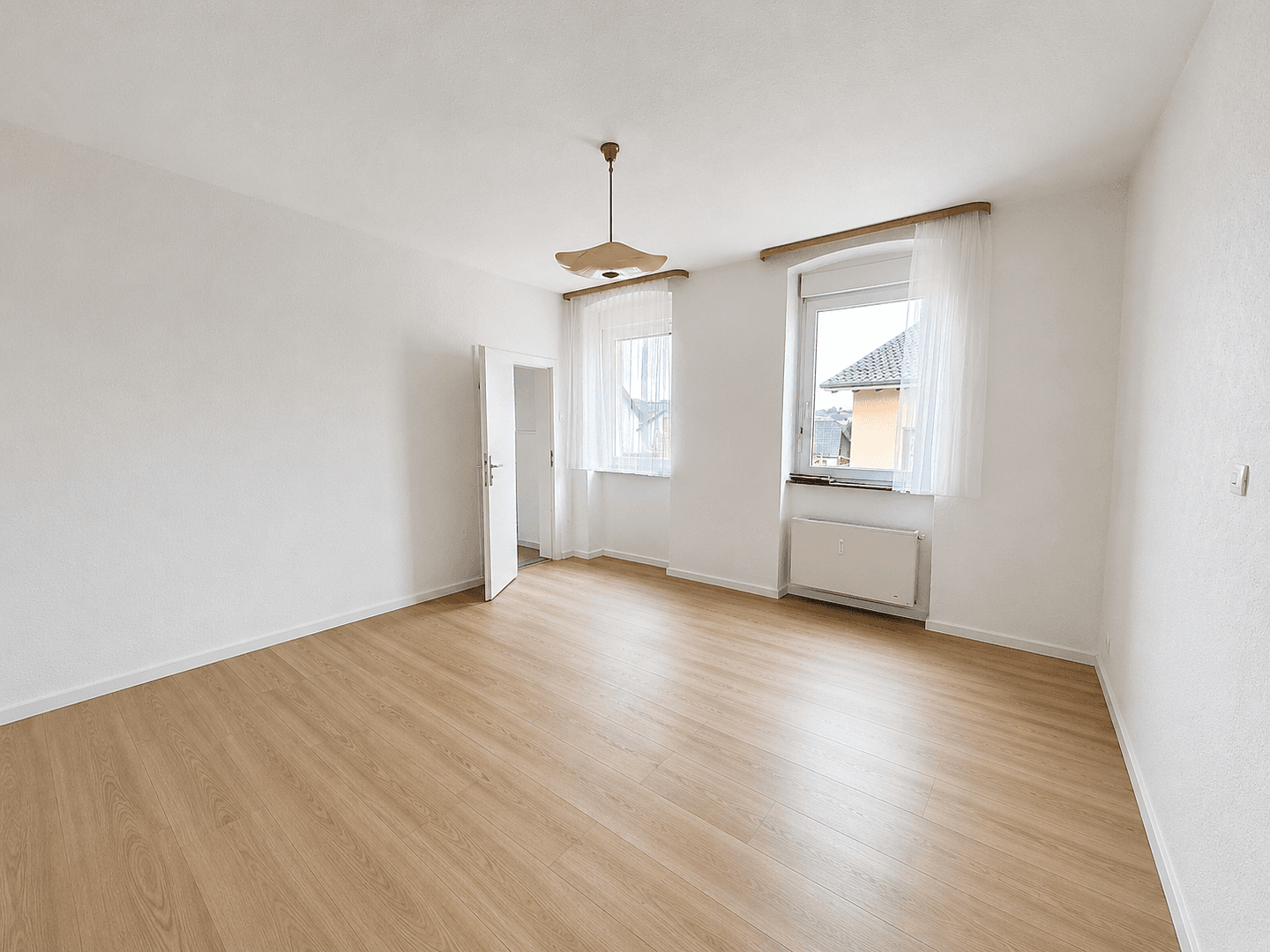 Prenájom bytu 3-izbový 93 m², Angelbachtal, Bádensko-Wurttembersko Prenájom bytu 3-izbový 93 m², Angelbachtal, Bádensko-Wurttembersko