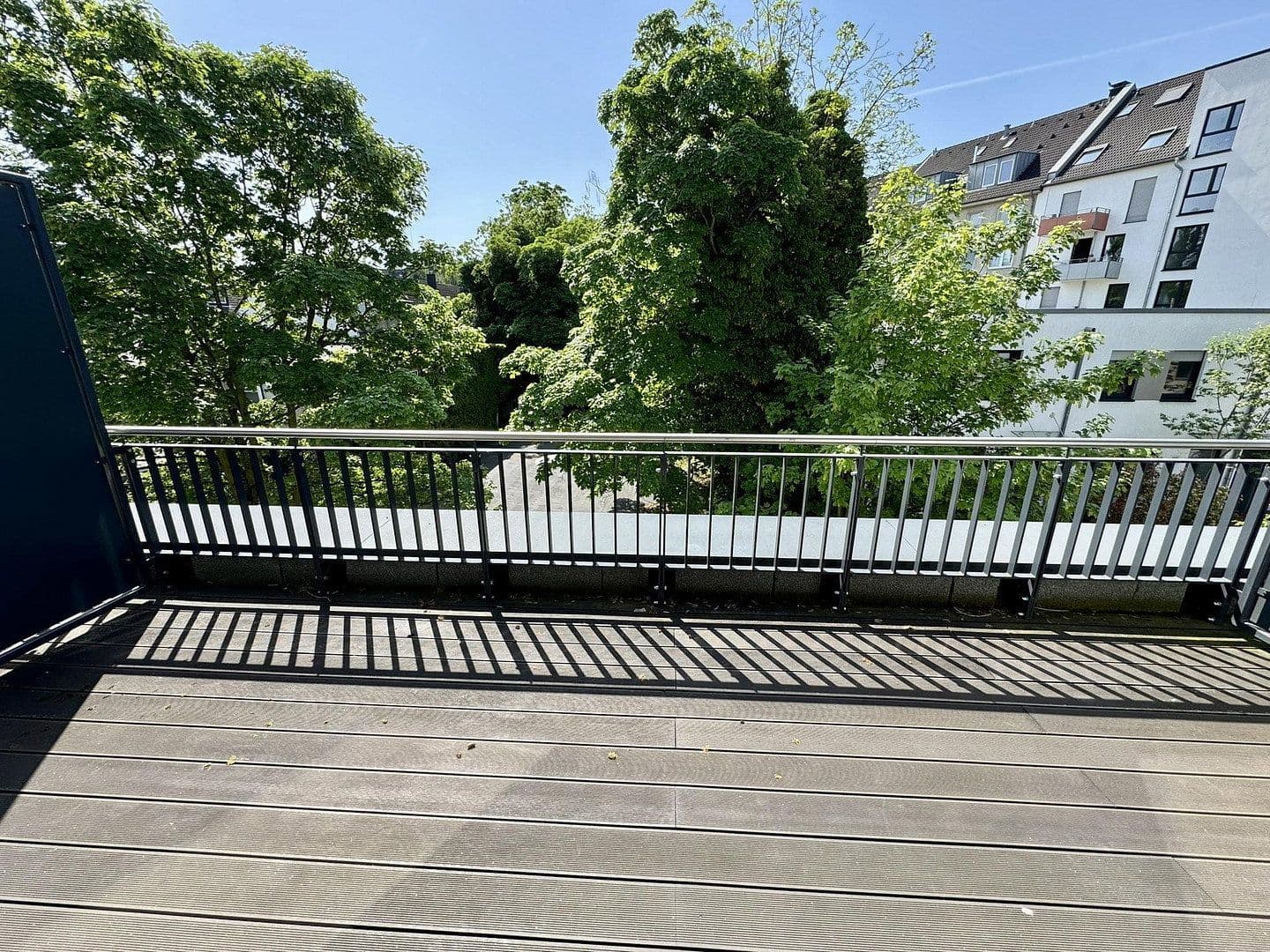 Prenájom domu 150 m², pozemek 100 m², Düsseldorf, Severné Porýnie - Westfálsko Prenájom domu 150 m², pozemek 100 m², Düsseldorf, Severné Porýnie - Westfálsko