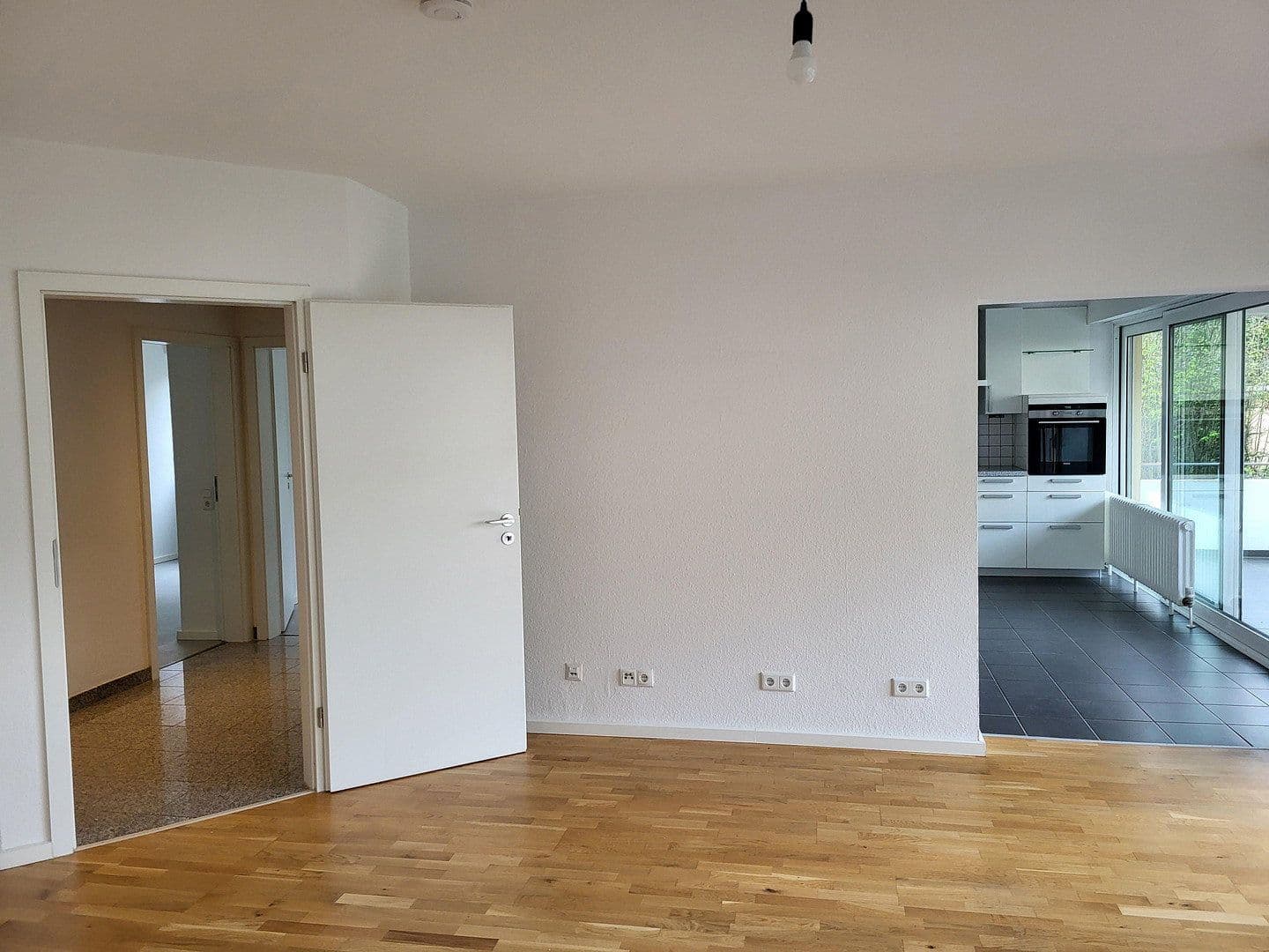 Predaj kancelárie 149 m², Mühlenweg 3, Bad Honnef, Severné Porýnie - Westfálsko Predaj kancelárie 149 m², Mühlenweg 3, Bad Honnef, Severné Porýnie - Westfálsko