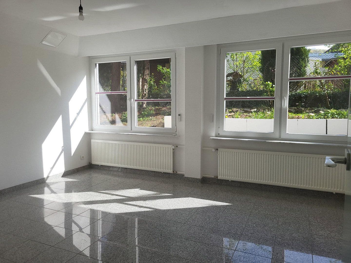 Predaj kancelárie 149 m², Mühlenweg 3, Bad Honnef, Severné Porýnie - Westfálsko Predaj kancelárie 149 m², Mühlenweg 3, Bad Honnef, Severné Porýnie - Westfálsko