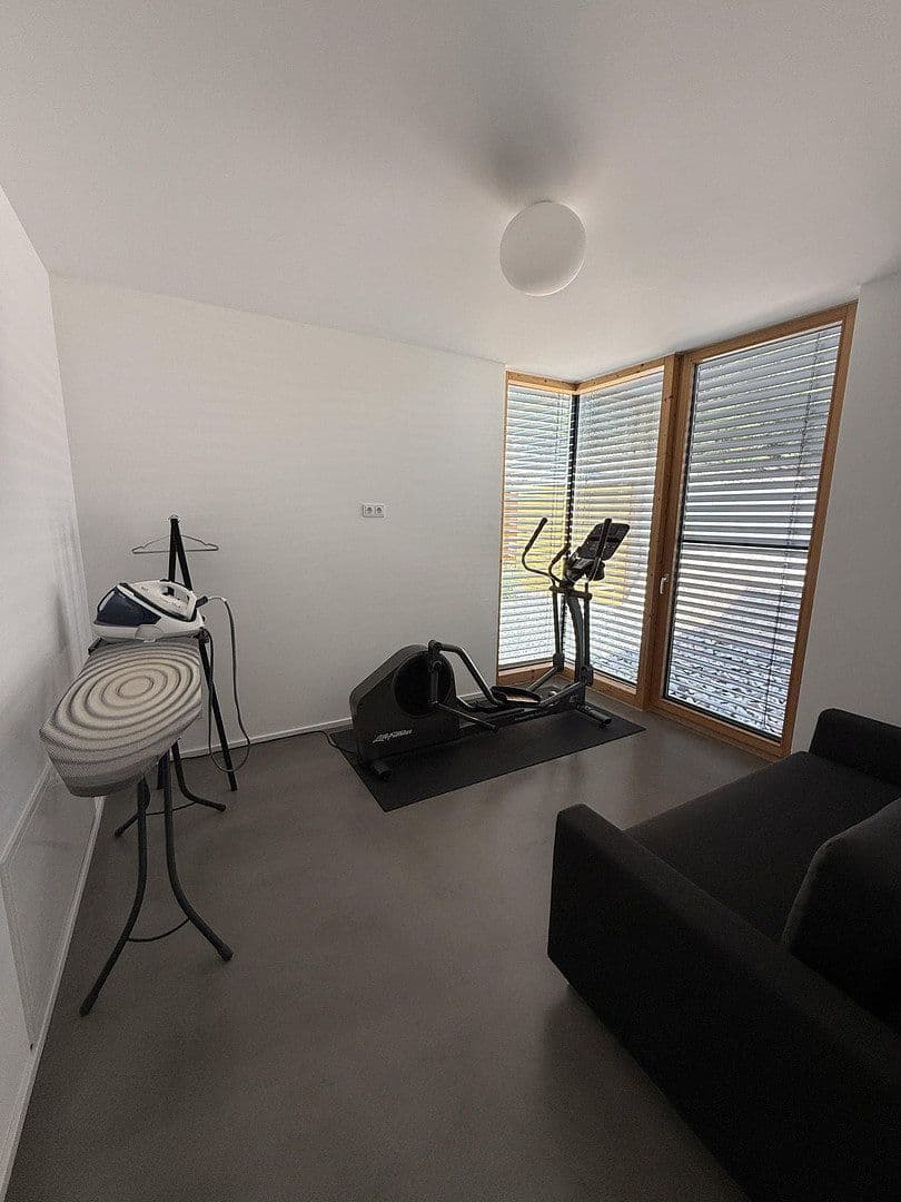 Predaj domu 175 m², pozemek 806 m², Ebelsbach, Bavorsko Predaj domu 175 m², pozemek 806 m², Ebelsbach, Bavorsko
