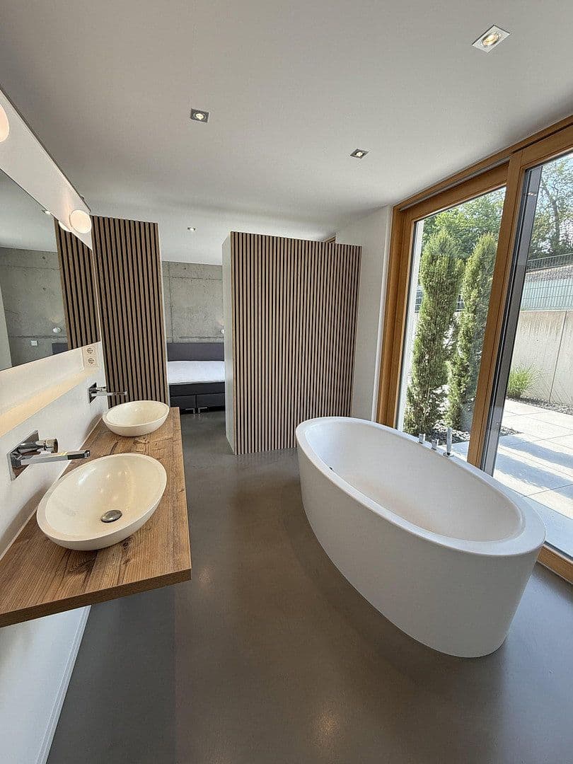 Predaj domu 175 m², pozemek 806 m², Ebelsbach, Bavorsko Predaj domu 175 m², pozemek 806 m², Ebelsbach, Bavorsko