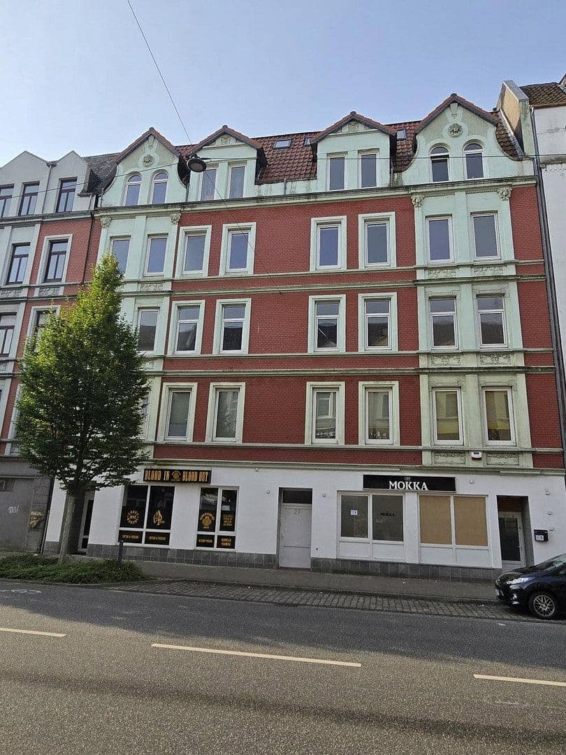 Predaj domu 1.071 m², pozemek 858 m², Bremerhaven, Brémy Predaj domu 1.071 m², pozemek 858 m², Bremerhaven, Brémy