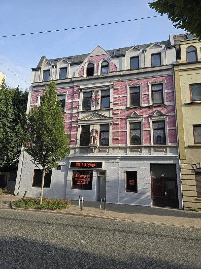 Predaj domu 1.071 m², pozemek 858 m², Bremerhaven, Brémy Predaj domu 1.071 m², pozemek 858 m², Bremerhaven, Brémy