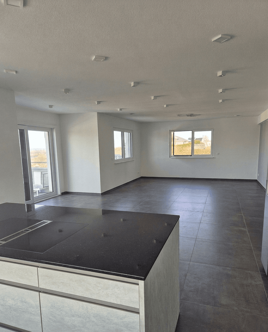 Predaj domu 245 m², pozemek 790 m², Bad Bellingen, Bádensko-Wurttembersko Predaj domu 245 m², pozemek 790 m², Bad Bellingen, Bádensko-Wurttembersko