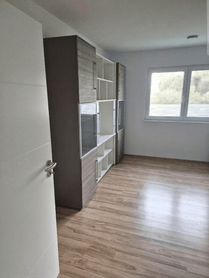Predaj domu 245 m², pozemek 790 m², Bad Bellingen, Bádensko-Wurttembersko Predaj domu 245 m², pozemek 790 m², Bad Bellingen, Bádensko-Wurttembersko