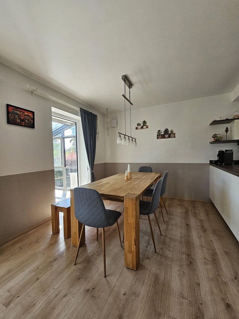 Predaj bytu 7-izbový 210 m², Burgthann, Bavorsko Predaj bytu 7-izbový 210 m², Burgthann, Bavorsko