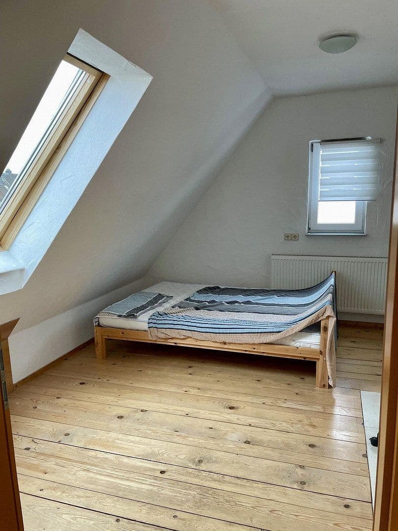 Predaj domu 180 m², pozemek 192 m², Mühlweg 50, Villingen-Schwenningen, Bádensko-Wurttembersko Predaj domu 180 m², pozemek 192 m², Mühlweg 50, Villingen-Schwenningen, Bádensko-Wurttembersko