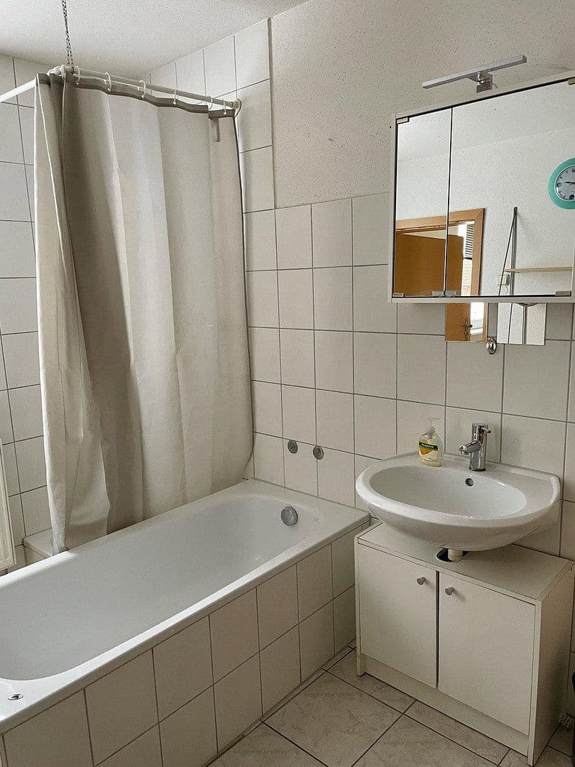 Predaj domu 180 m², pozemek 192 m², Mühlweg 50, Villingen-Schwenningen, Bádensko-Wurttembersko Predaj domu 180 m², pozemek 192 m², Mühlweg 50, Villingen-Schwenningen, Bádensko-Wurttembersko