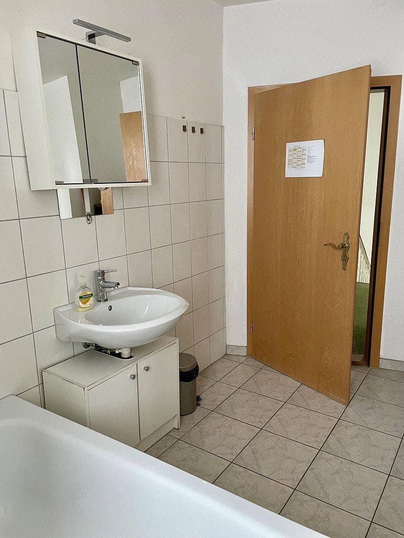 Predaj domu 180 m², pozemek 192 m², Mühlweg 50, Villingen-Schwenningen, Bádensko-Wurttembersko Predaj domu 180 m², pozemek 192 m², Mühlweg 50, Villingen-Schwenningen, Bádensko-Wurttembersko