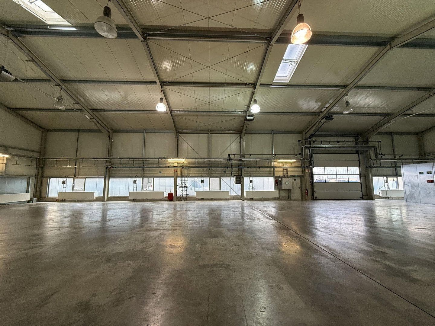 Prenájom nebytového priestoru 588 m², Mühllach 11, Röthenbach an der Pegnitz, Bavorsko Prenájom nebytového priestoru 588 m², Mühllach 11, Röthenbach an der Pegnitz, Bavorsko