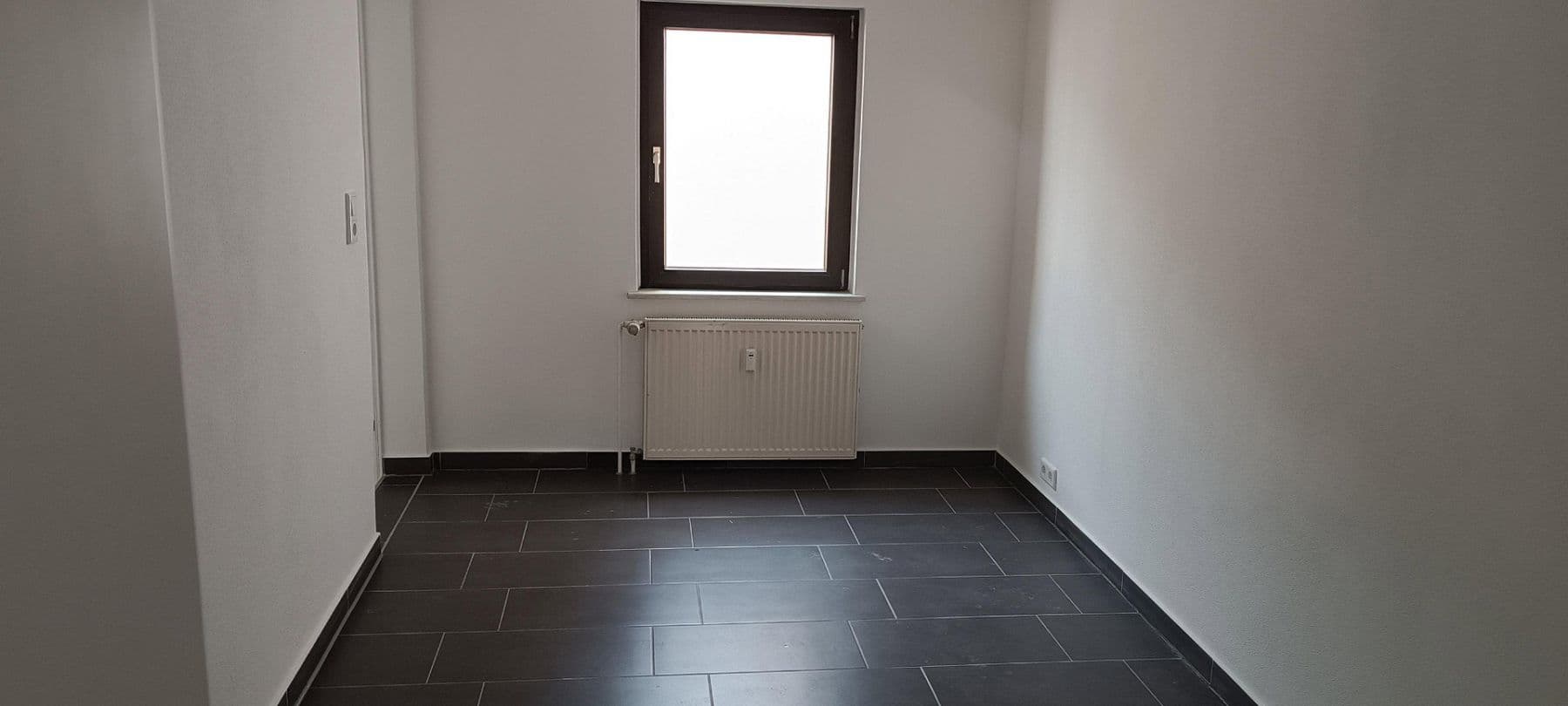 Prenájom bytu 2-izbový 37 m², Dessauer Str. 66, Aken (Elbe), Sasko-Anhaltsko Prenájom bytu 2-izbový 37 m², Dessauer Str. 66, Aken (Elbe), Sasko-Anhaltsko