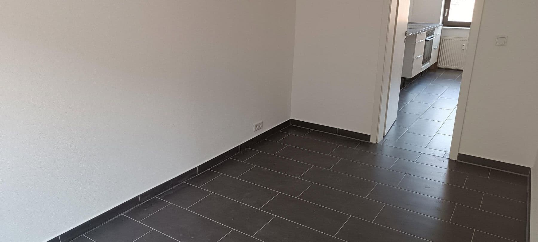 Prenájom bytu 2-izbový 37 m², Dessauer Str. 66, Aken (Elbe), Sasko-Anhaltsko Prenájom bytu 2-izbový 37 m², Dessauer Str. 66, Aken (Elbe), Sasko-Anhaltsko