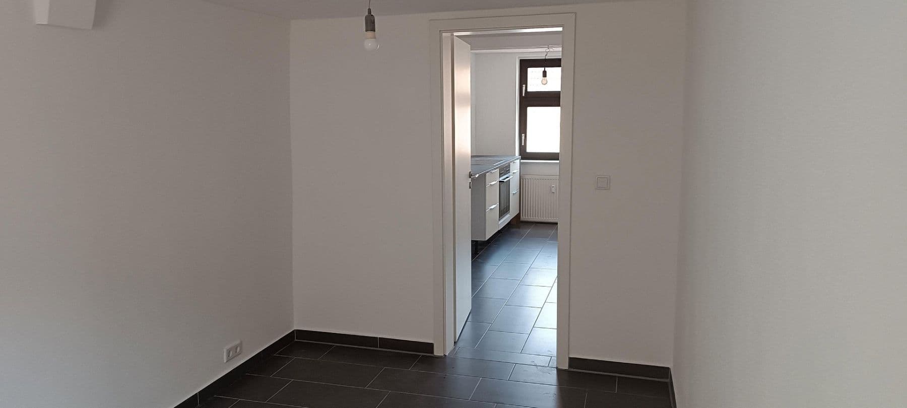 Prenájom bytu 2-izbový 37 m², Dessauer Str. 66, Aken (Elbe), Sasko-Anhaltsko Prenájom bytu 2-izbový 37 m², Dessauer Str. 66, Aken (Elbe), Sasko-Anhaltsko