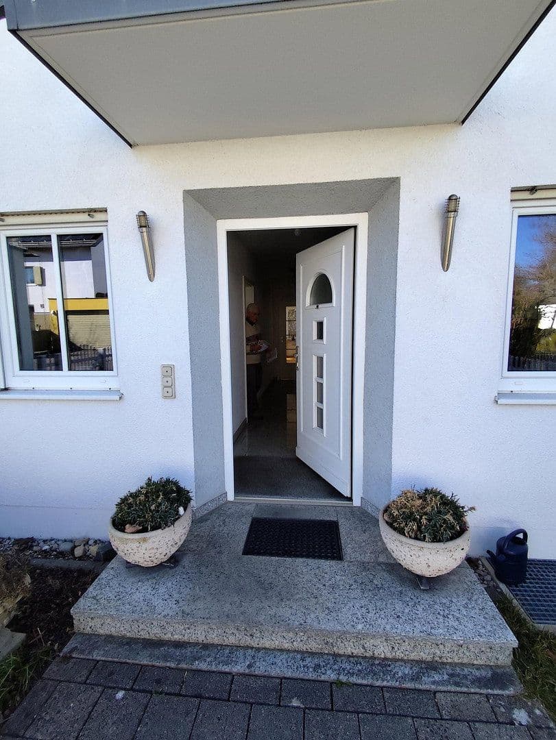 Predaj domu 192 m², pozemek 400 m², Pullach, Bavorsko Predaj domu 192 m², pozemek 400 m², Pullach, Bavorsko