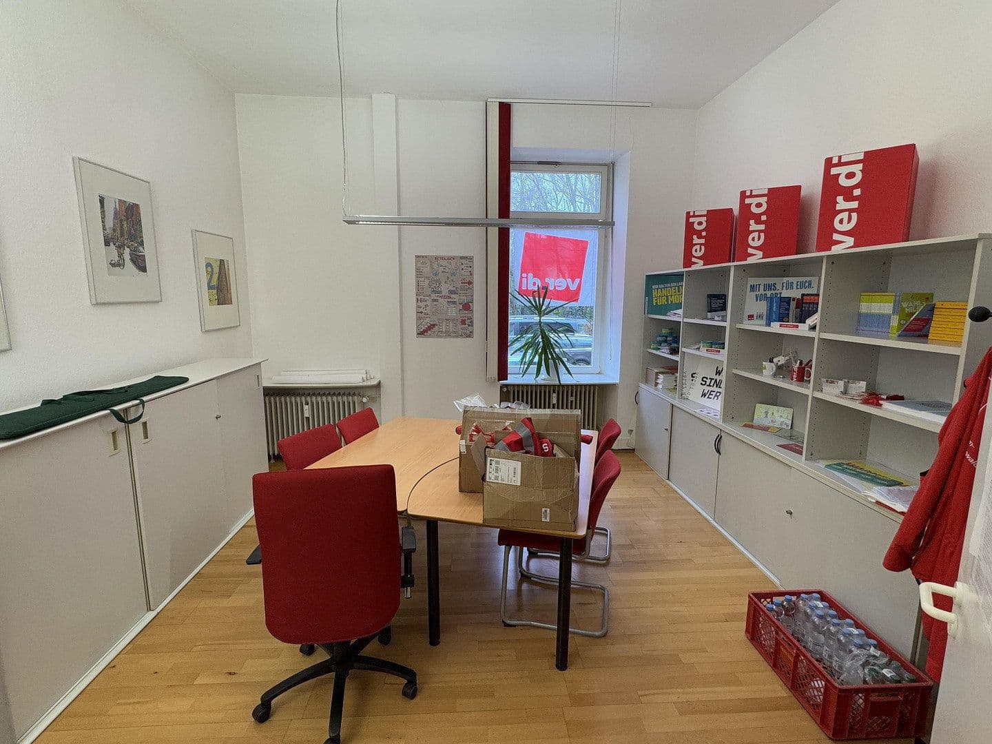 Prenájom kancelárie 130 m², Baden-Baden, Bádensko-Wurttembersko Prenájom kancelárie 130 m², Baden-Baden, Bádensko-Wurttembersko