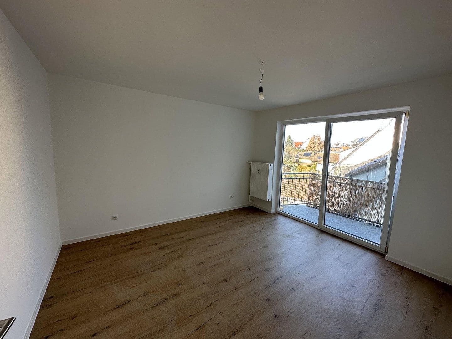 Prenájom bytu 3-izbový 83 m², Rotwasserstraße, Aschaffenburg, Bavorsko Prenájom bytu 3-izbový 83 m², Rotwasserstraße, Aschaffenburg, Bavorsko