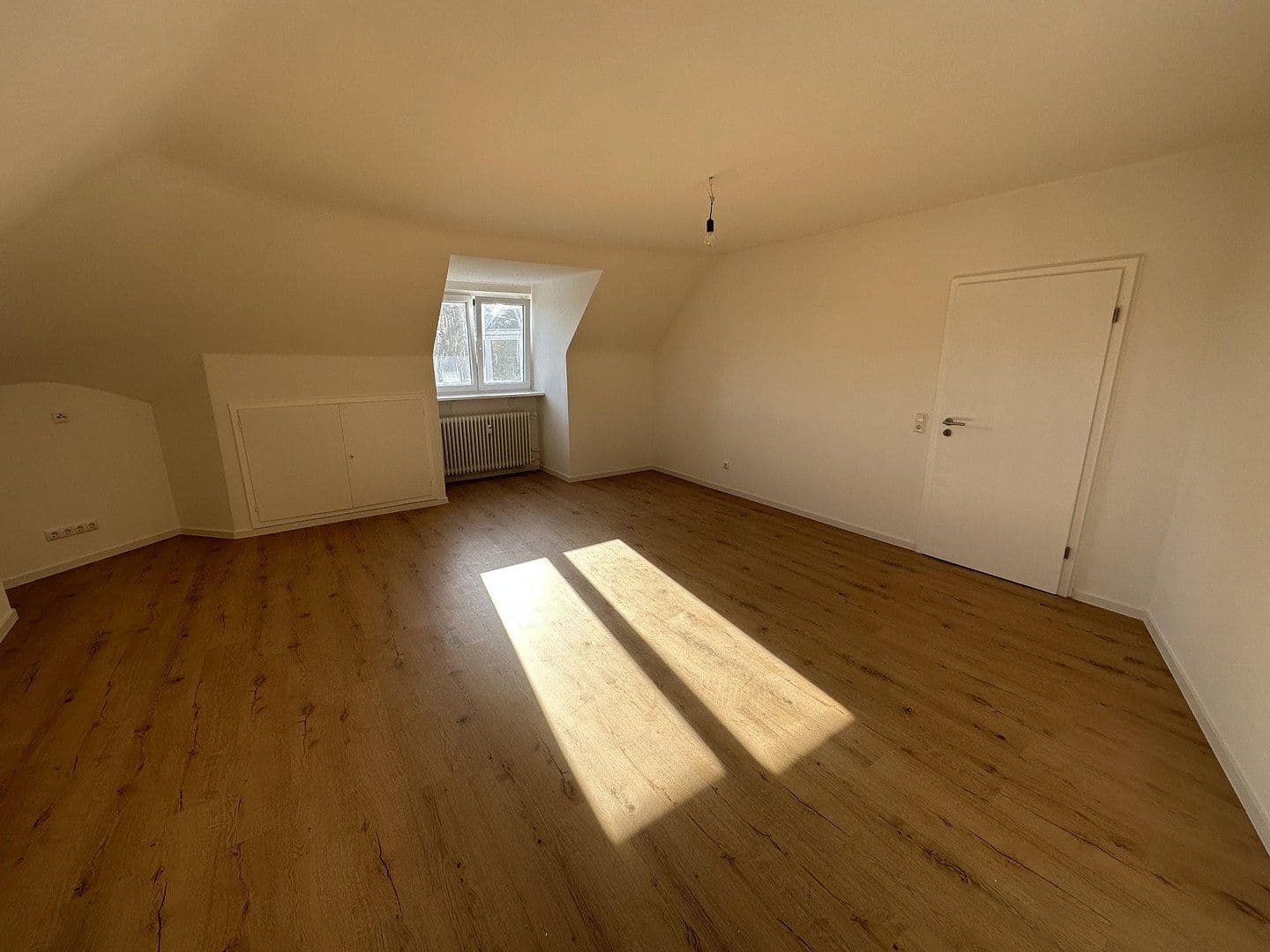 Prenájom bytu 3-izbový 83 m², Rotwasserstraße, Aschaffenburg, Bavorsko Prenájom bytu 3-izbový 83 m², Rotwasserstraße, Aschaffenburg, Bavorsko