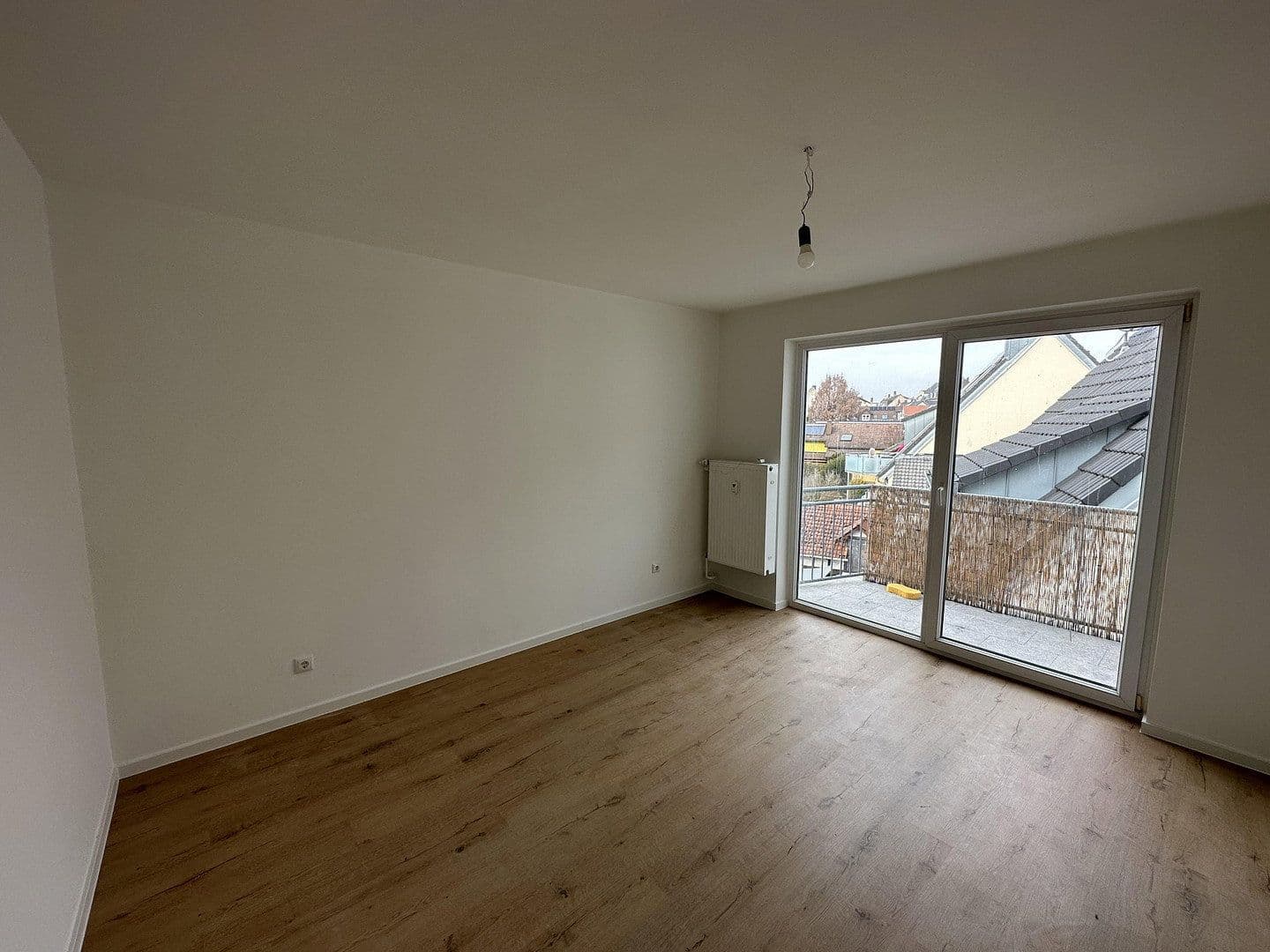 Prenájom bytu 3-izbový 83 m², Rotwasserstraße, Aschaffenburg, Bavorsko Prenájom bytu 3-izbový 83 m², Rotwasserstraße, Aschaffenburg, Bavorsko