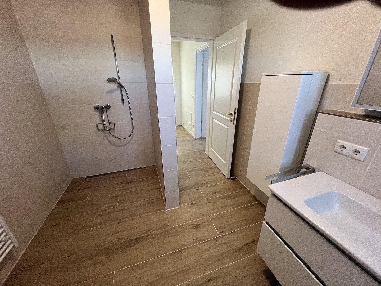 Prenájom bytu 2-izbový 100 m², Bad Bevensen, Dolné Sasko Prenájom bytu 2-izbový 100 m², Bad Bevensen, Dolné Sasko