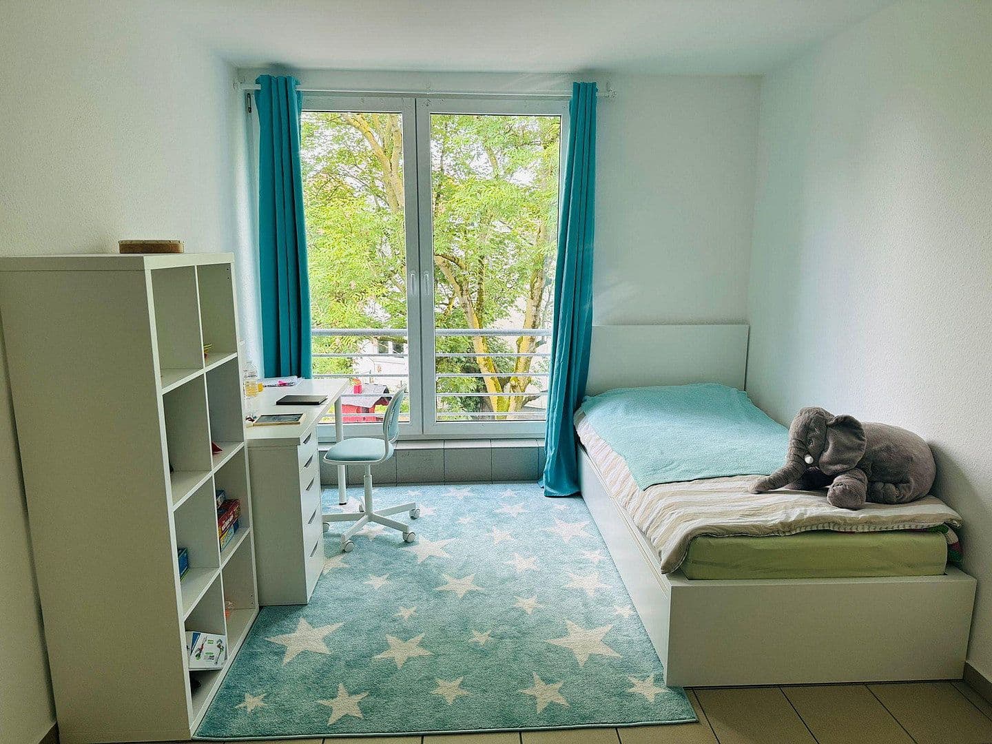 Prenájom bytu 3-izbový 68 m², Bitterstraße 24, Köln, Severné Porýnie - Westfálsko Prenájom bytu 3-izbový 68 m², Bitterstraße 24, Köln, Severné Porýnie - Westfálsko