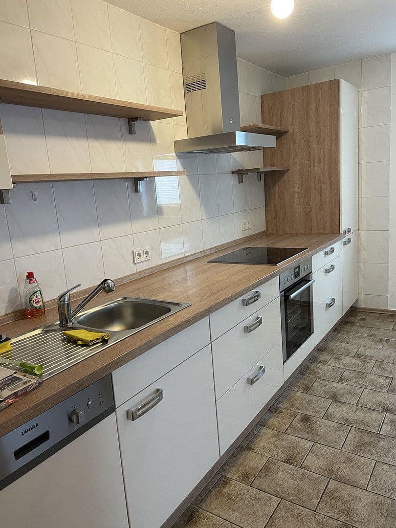 Prenájom bytu 2-izbový 76 m², Seestraße 14, Pottum, Porýnie-Falcko Prenájom bytu 2-izbový 76 m², Seestraße 14, Pottum, Porýnie-Falcko