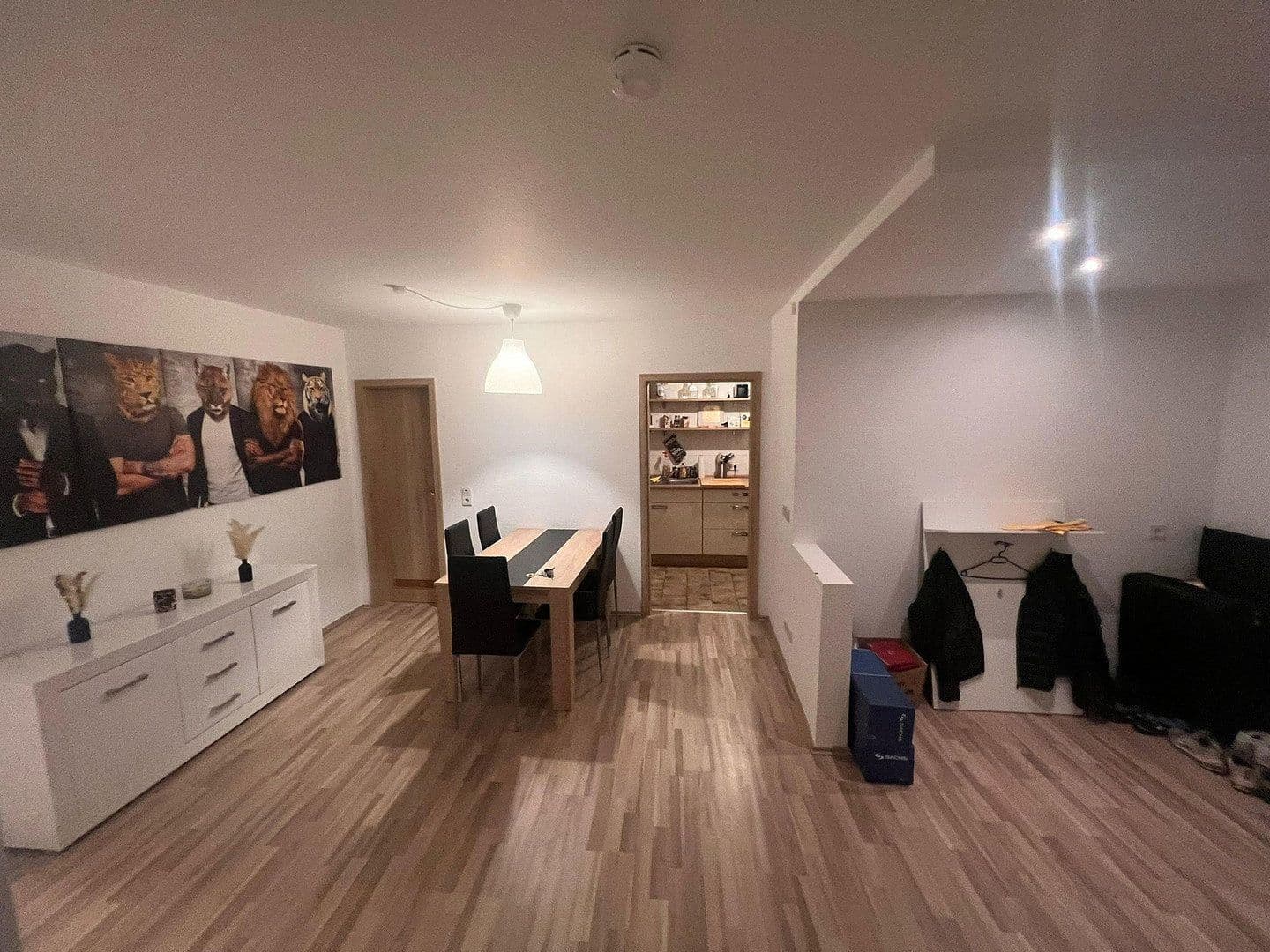 Prenájom bytu 2-izbový 76 m², Seestraße 14, Pottum, Porýnie-Falcko Prenájom bytu 2-izbový 76 m², Seestraße 14, Pottum, Porýnie-Falcko