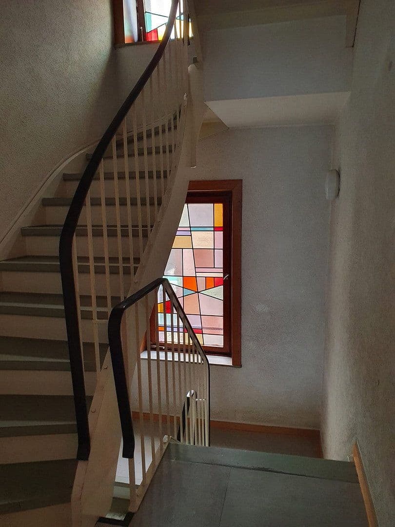 Prenájom bytu 3-izbový 76 m², Viktoriastr.27, Duisburg, Severné Porýnie - Westfálsko Prenájom bytu 3-izbový 76 m², Viktoriastr.27, Duisburg, Severné Porýnie - Westfálsko