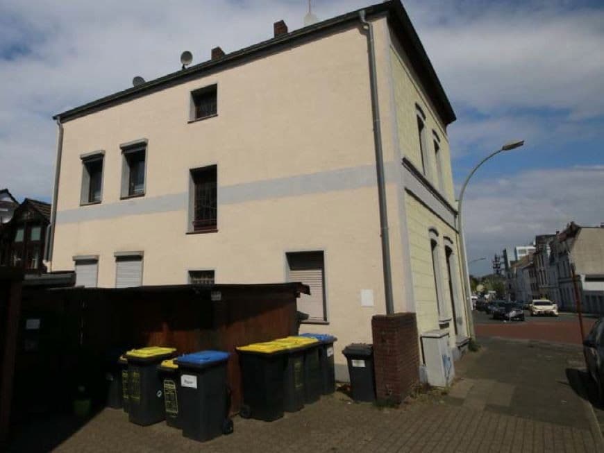 Prenájom bytu 3-izbový 76 m², Viktoriastr.27, Duisburg, Severné Porýnie - Westfálsko Prenájom bytu 3-izbový 76 m², Viktoriastr.27, Duisburg, Severné Porýnie - Westfálsko