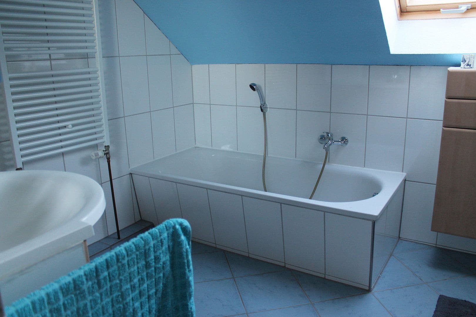 Prenájom bytu 3-izbový 80 m², Seestermühe, Šlezvicko-Holštajnsko Prenájom bytu 3-izbový 80 m², Seestermühe, Šlezvicko-Holštajnsko