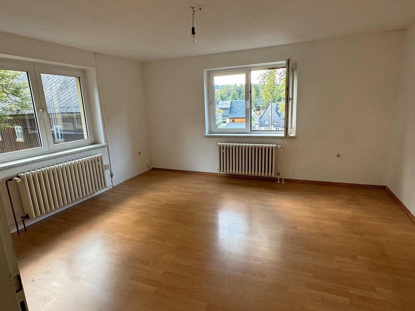 Predaj domu 140 m², pozemek 2.900 m², Neuhausen/Erzgebirge, Sasko Predaj domu 140 m², pozemek 2.900 m², Neuhausen/Erzgebirge, Sasko