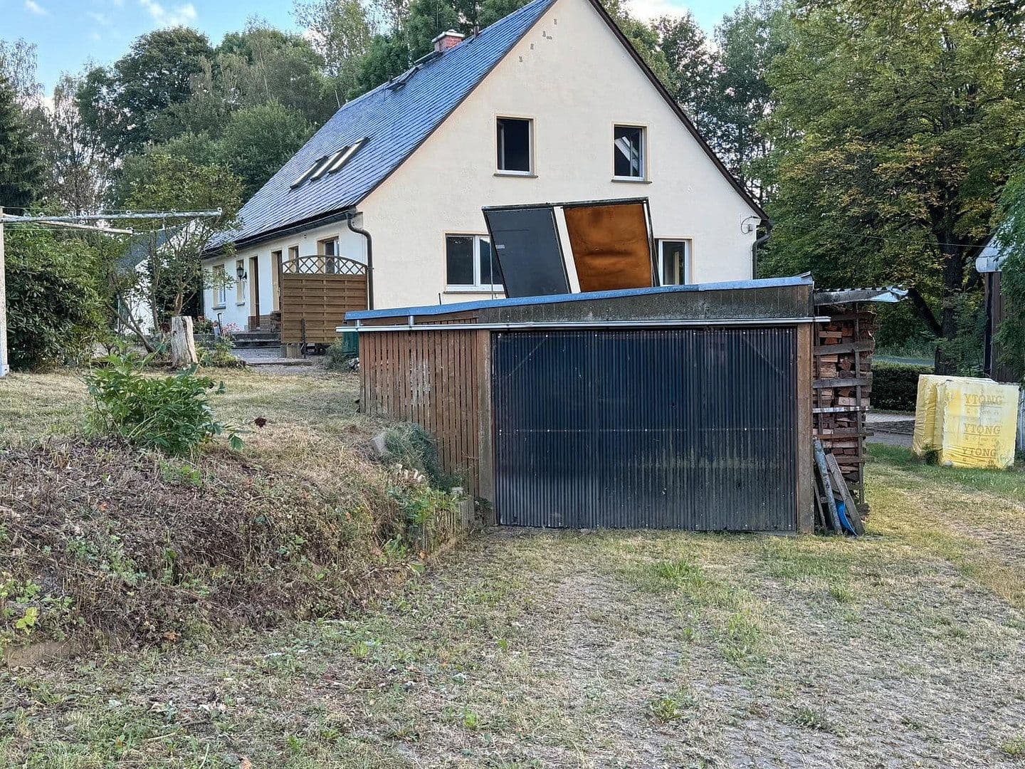 Predaj domu 140 m², pozemek 2.900 m², Neuhausen/Erzgebirge, Sasko Predaj domu 140 m², pozemek 2.900 m², Neuhausen/Erzgebirge, Sasko