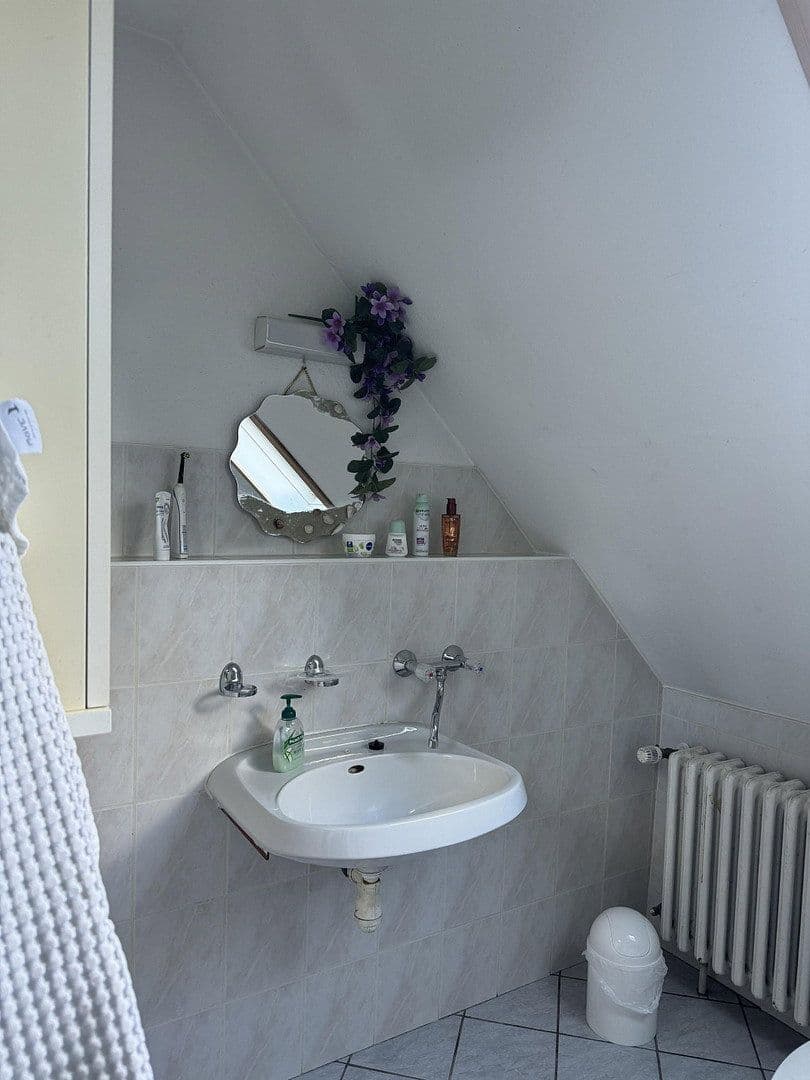 Predaj domu 140 m², pozemek 2.900 m², Neuhausen/Erzgebirge, Sasko Predaj domu 140 m², pozemek 2.900 m², Neuhausen/Erzgebirge, Sasko