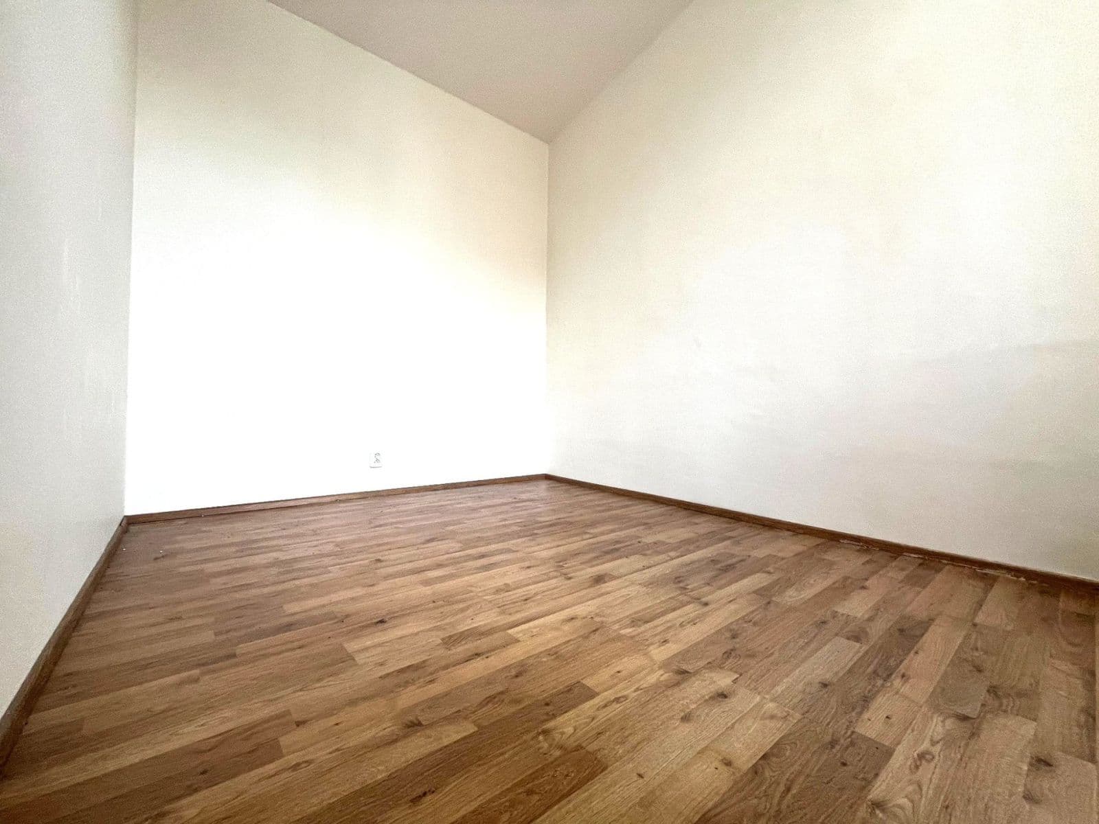 Prenájom bytu 2-izbový 55 m², Vlhká, Brno, Jihomoravský kraj Prenájom bytu 2-izbový 55 m², Vlhká, Brno, Jihomoravský kraj