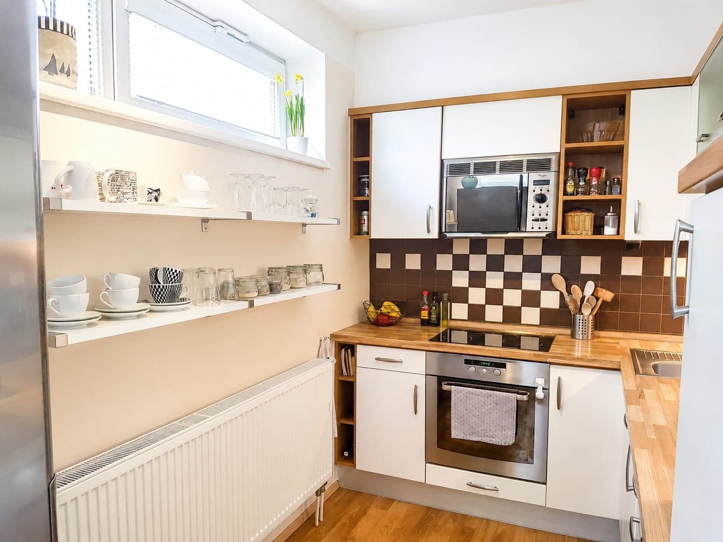 Prenájom bytu 3-izbový 60 m², Herlíkovická, Praha, Praha Prenájom bytu 3-izbový 60 m², Herlíkovická, Praha, Praha