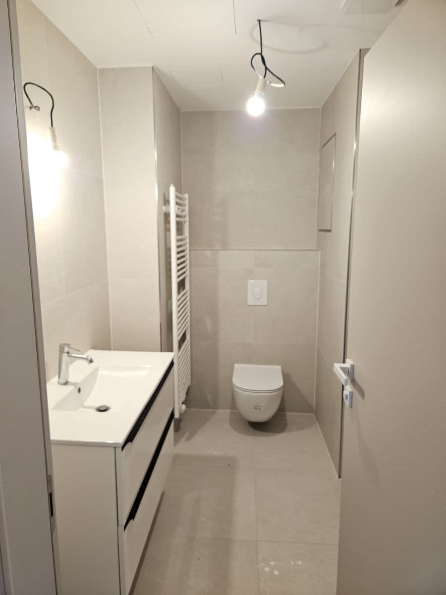 Prenájom bytu 2-izbový 67 m², Dobrovského, Olomouc, Olomoucký kraj Prenájom bytu 2-izbový 67 m², Dobrovského, Olomouc, Olomoucký kraj