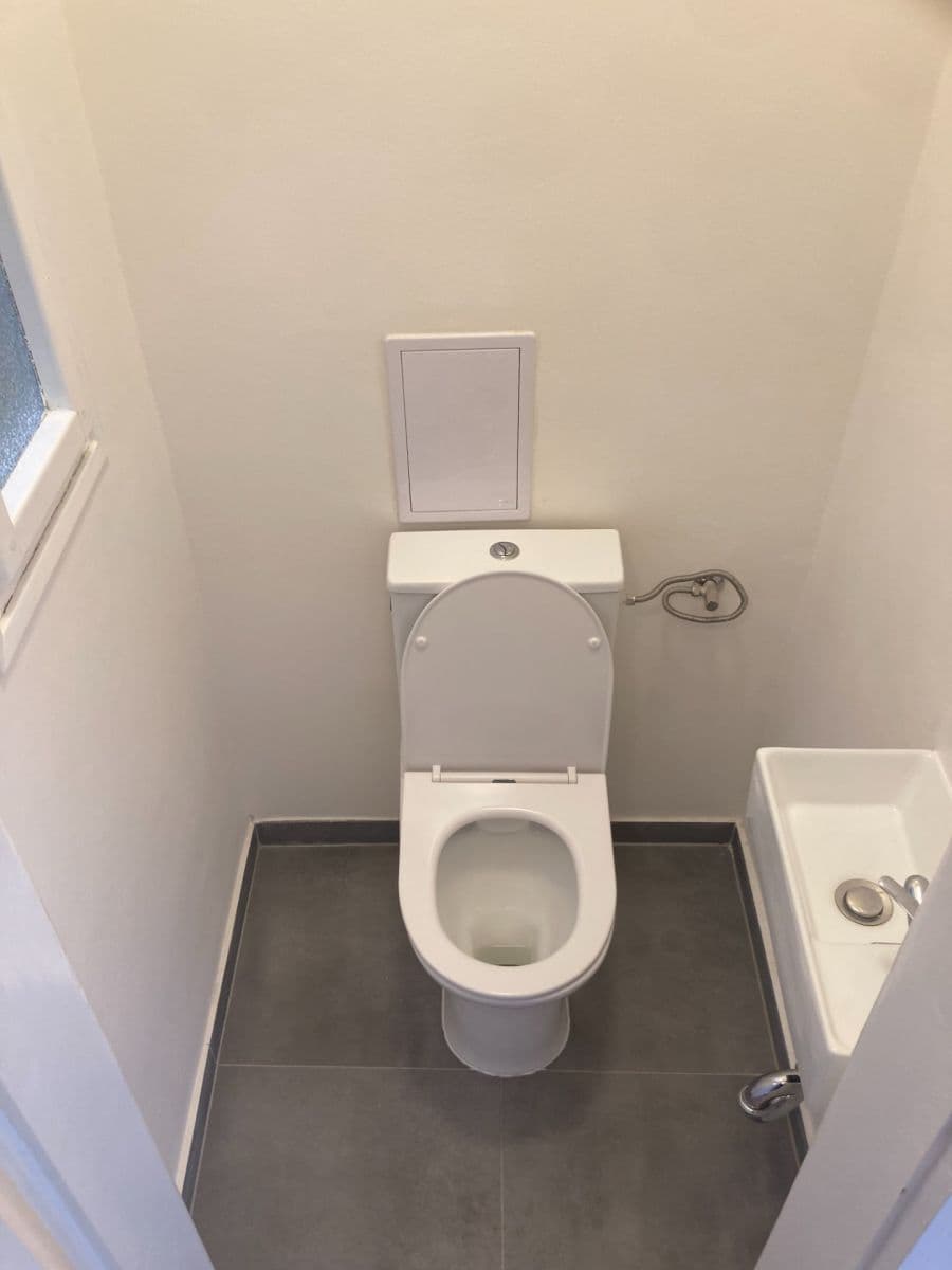 Prenájom bytu 1-izbový 38 m², Veleslavínská, Praha, Praha Prenájom bytu 1-izbový 38 m², Veleslavínská, Praha, Praha