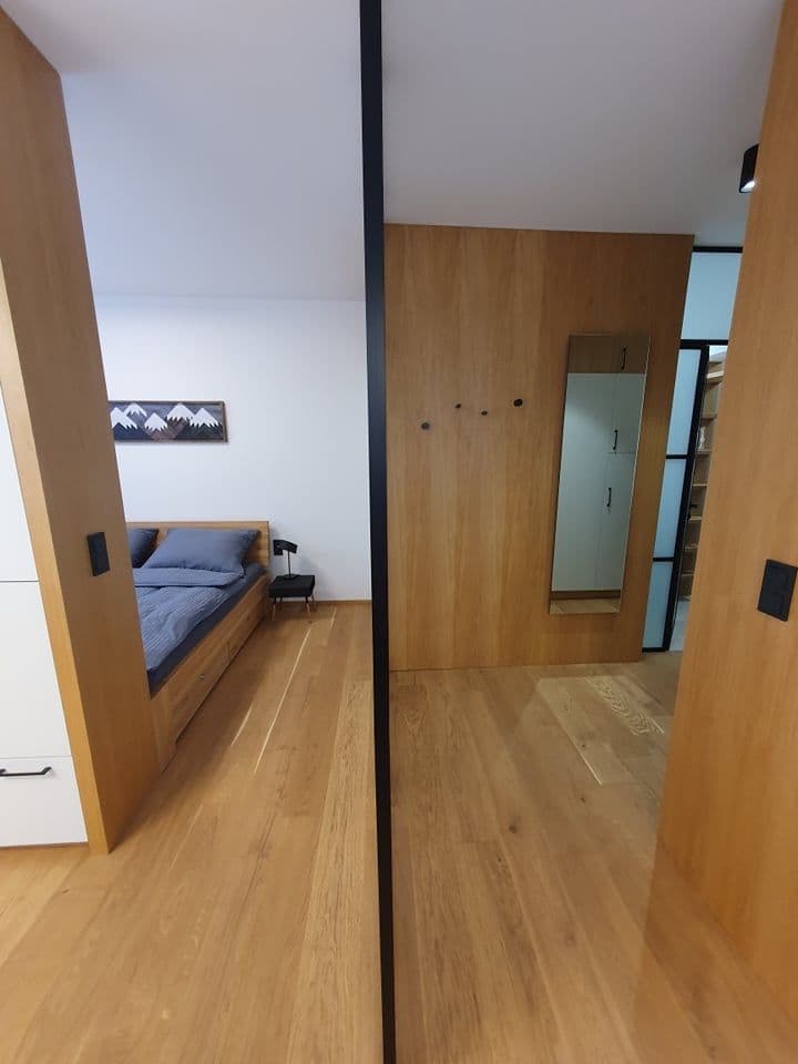Prenájom bytu 1-izbový 35 m², Hvězdná, Jablonec nad Nisou, Liberecký kraj Prenájom bytu 1-izbový 35 m², Hvězdná, Jablonec nad Nisou, Liberecký kraj