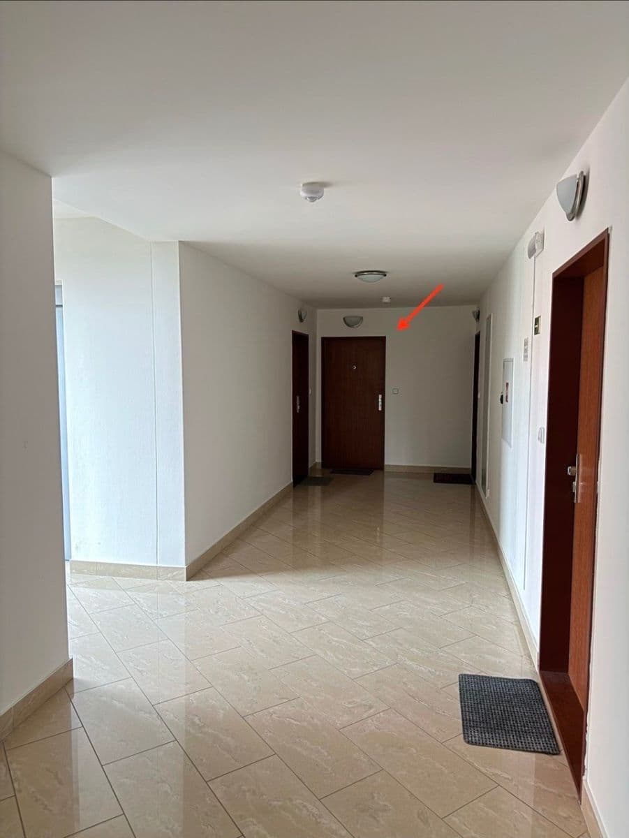 Prenájom bytu 1-izbový 35 m², Nad Šestikopy, Praha, Praha Prenájom bytu 1-izbový 35 m², Nad Šestikopy, Praha, Praha