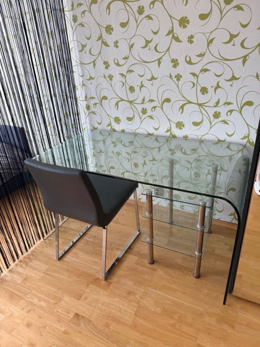 Prenájom bytu 1-izbový 35 m², Nad Šestikopy, Praha, Praha Prenájom bytu 1-izbový 35 m², Nad Šestikopy, Praha, Praha