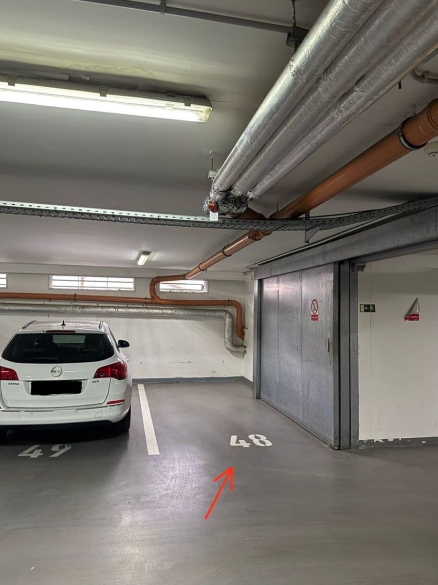 Prenájom bytu 1-izbový 35 m², Nad Šestikopy, Praha, Praha Prenájom bytu 1-izbový 35 m², Nad Šestikopy, Praha, Praha