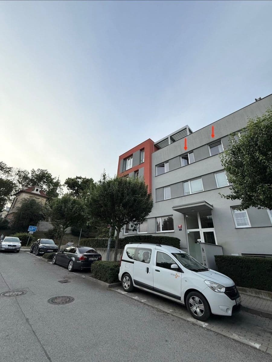 Prenájom bytu 1-izbový 35 m², Nad Šestikopy, Praha, Praha Prenájom bytu 1-izbový 35 m², Nad Šestikopy, Praha, Praha