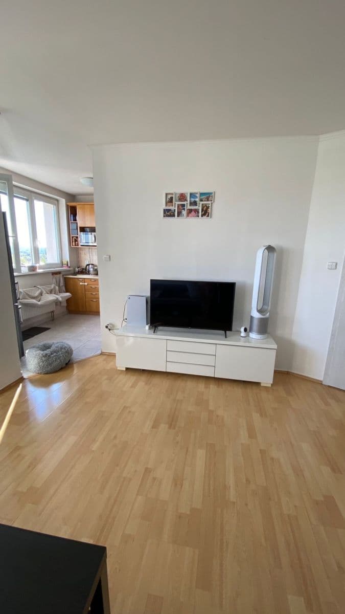 Prenájom bytu 2-izbový 62 m², Přetlucká, Praha, Praha Prenájom bytu 2-izbový 62 m², Přetlucká, Praha, Praha