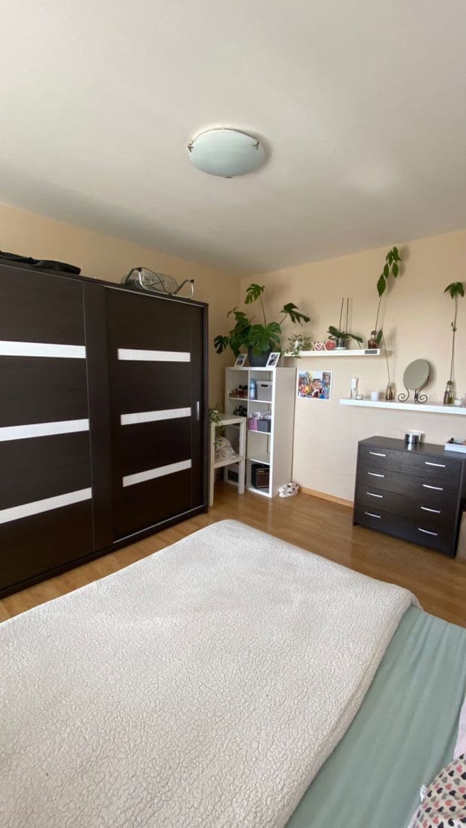 Prenájom bytu 2-izbový 62 m², Přetlucká, Praha, Praha Prenájom bytu 2-izbový 62 m², Přetlucká, Praha, Praha