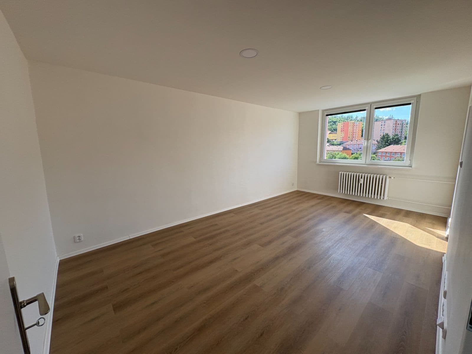 Prenájom bytu 3-izbový 75 m², Družstevní, Adamov, Jihomoravský kraj Prenájom bytu 3-izbový 75 m², Družstevní, Adamov, Jihomoravský kraj