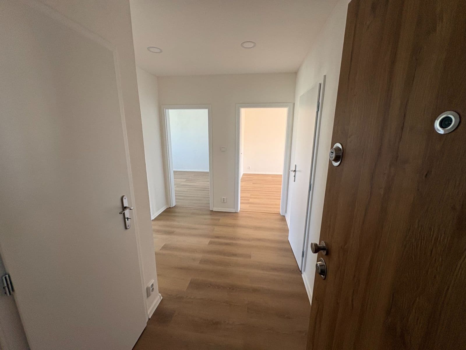 Prenájom bytu 3-izbový 75 m², Družstevní, Adamov, Jihomoravský kraj Prenájom bytu 3-izbový 75 m², Družstevní, Adamov, Jihomoravský kraj