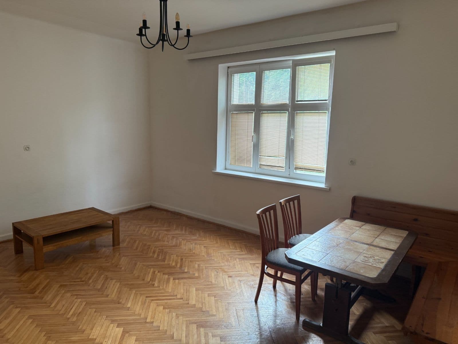 Prenájom bytu 2-izbový 66 m², Žižkova, Mikulov, Jihomoravský kraj Prenájom bytu 2-izbový 66 m², Žižkova, Mikulov, Jihomoravský kraj
