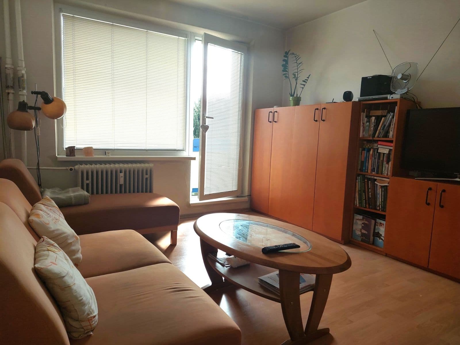 Prenájom bytu 1-izbový 35 m², Stred, Považská Bystrica, Trenčiansky kraj Prenájom bytu 1-izbový 35 m², Stred, Považská Bystrica, Trenčiansky kraj