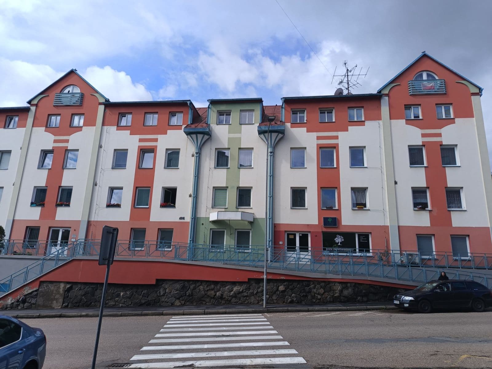 Predaj bytu 3-izbový 75 m², Hráského, Benešov, Středočeský kraj Predaj bytu 3-izbový 75 m², Hráského, Benešov, Středočeský kraj