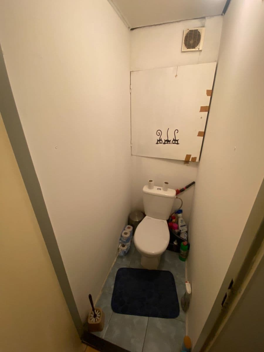 Predaj bytu 1-izbový 35 m², Jefremovská, Liptovský Mikuláš, Žilinský kraj Predaj bytu 1-izbový 35 m², Jefremovská, Liptovský Mikuláš, Žilinský kraj